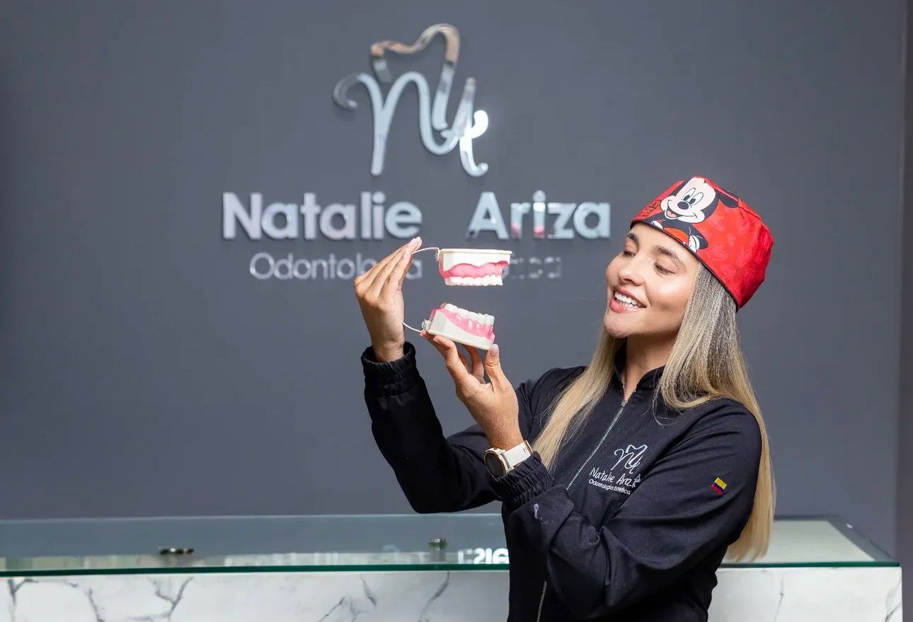 Natalie Ariza Odontólogia estética